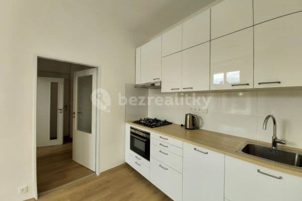 2 bedroom flat to rent, 48 m², Sokolovská, Hlavní město Praha