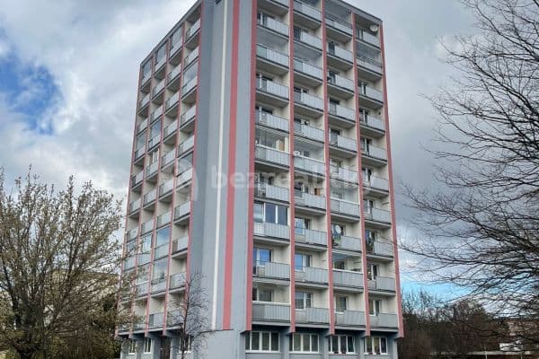 2 bedroom flat to rent, 63 m², Unhošťská, Kladno