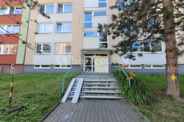 non-residential property to rent, 49 m², K Hájku, 