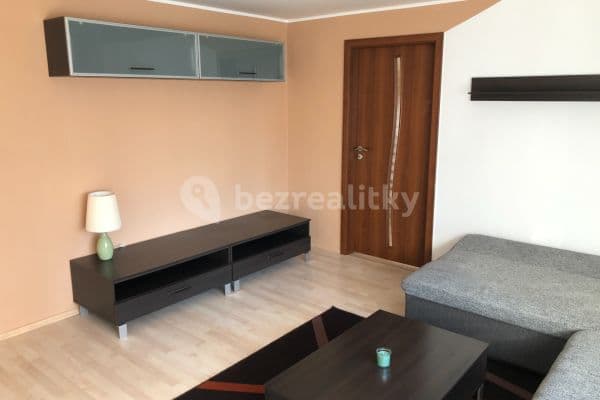 3 bedroom flat to rent, 80 m², Tvrdého, Hlavní město Praha