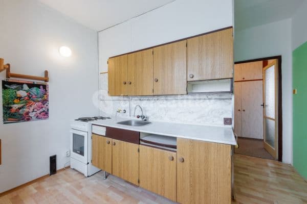 2 bedroom flat for sale, 50 m², 17. listopadu, Cheb, Karlovarský Region