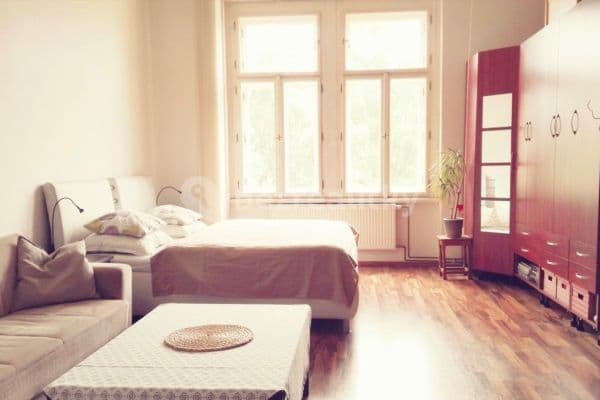 1 bedroom with open-plan kitchen flat for sale, 56 m², Dejvická, Hlavní město Praha