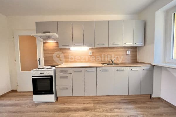 2 bedroom flat to rent, 47 m², Porubská, Ostrava, Moravskoslezský Region