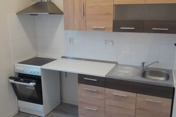Studio flat to rent, 20 m², Chocerady Studio flat to rent, 20 m², Chocerady