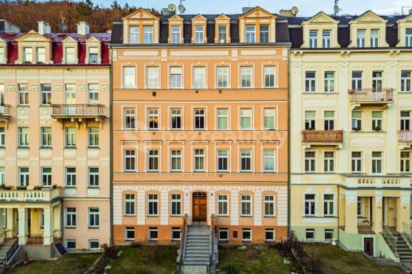 2 bedroom flat for sale, 56 m², Na Vyhlídce, Karlovy Vary, Karlovarský Region