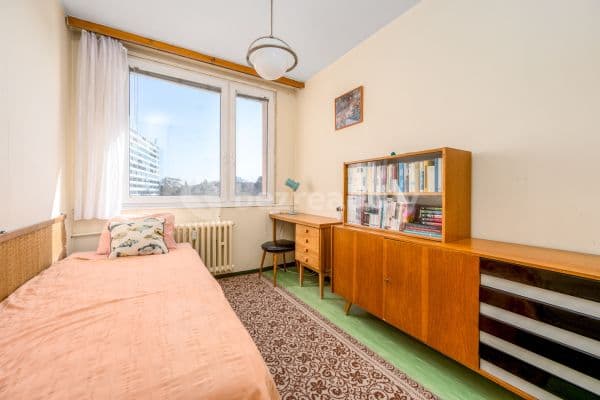 3 bedroom flat for sale, 56 m², Pujmanové, Hlavní město Praha