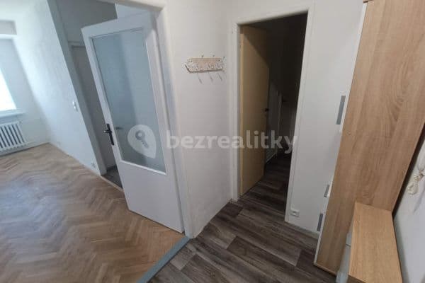 1 bedroom with open-plan kitchen flat to rent, 37 m², K. H. Máchy, Bruntál