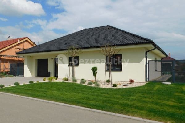house for sale, 185 m², Lipová, 