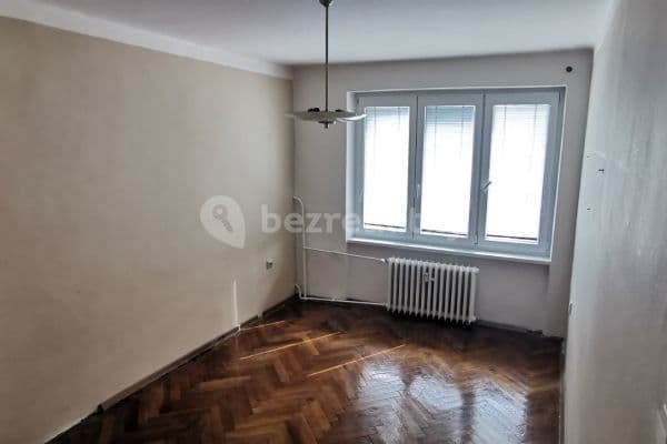 2 bedroom flat to rent, 55 m², Václava Řezáče, Klášterec nad Ohří