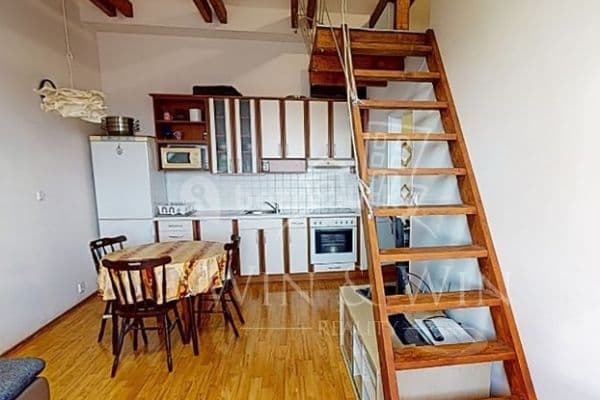 1 bedroom with open-plan kitchen flat for sale, 52 m², Hlavní, Jinočany