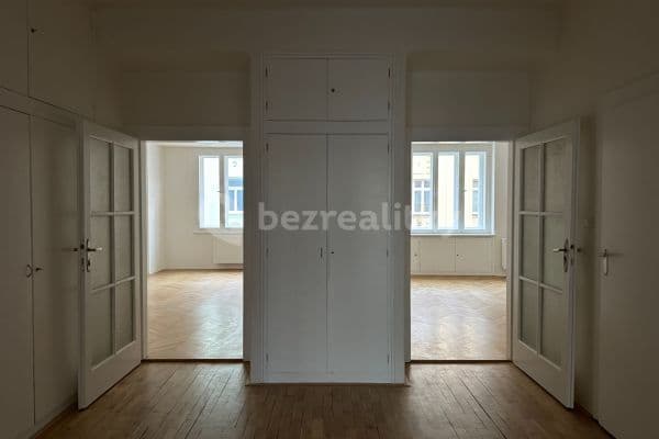 3 bedroom flat to rent, 118 m², V Háji, Hlavní město Praha