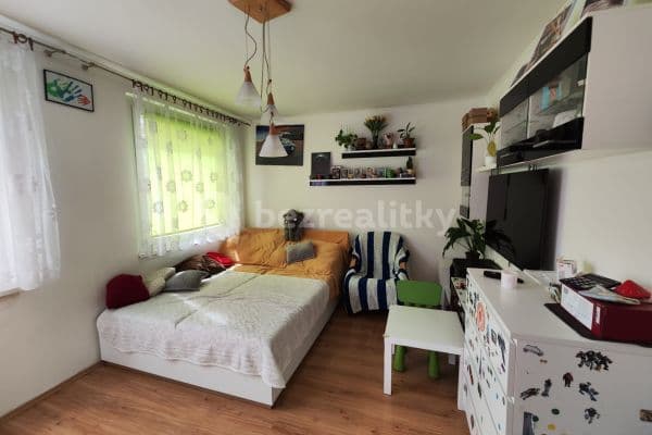 2 bedroom flat to rent, 52 m², U Tvrze, Děčín