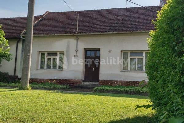 house for sale, 110 m², Těšany