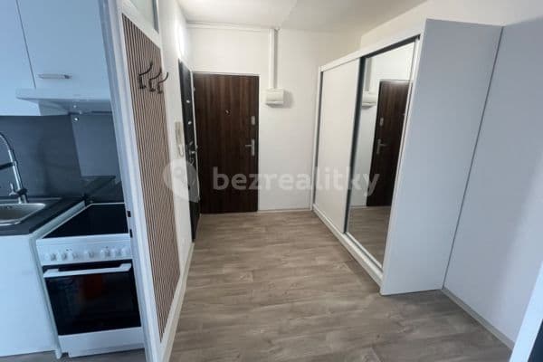 2 bedroom flat to rent, 65 m², Jahodová, Karlovy Vary