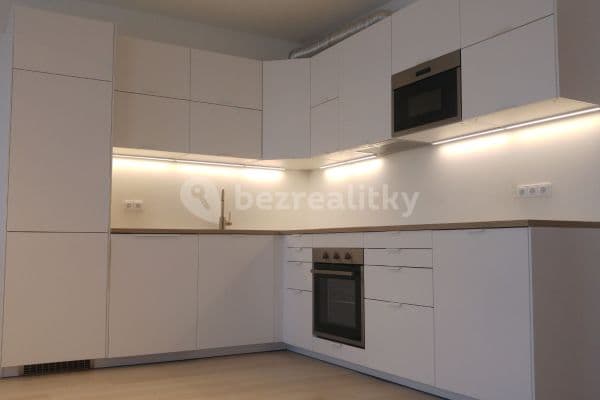1 bedroom with open-plan kitchen flat to rent, 56 m², Štěrbova, Chýně 1 bedroom with open-plan kitchen flat to rent, 56 m², Štěrbova, Chýně