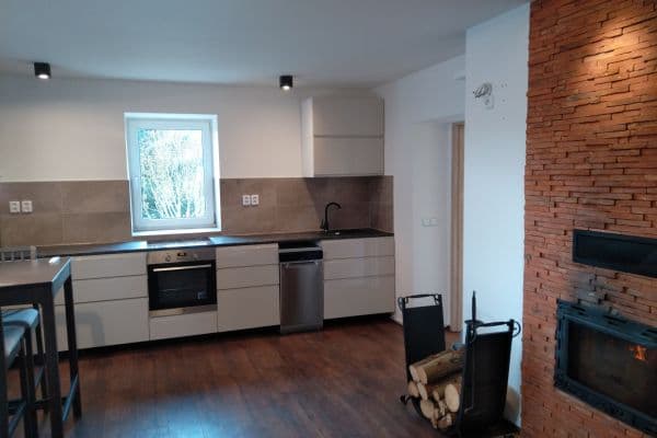 1 bedroom with open-plan kitchen flat to rent, 58 m², Za Mlýnem, Hostivice 1 bedroom with open-plan kitchen flat to rent, 58 m², Za Mlýnem, Hostivice