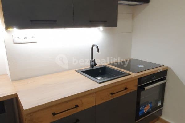 2 bedroom flat to rent, 55 m², Písecká, Praha 2 bedroom flat to rent, 55 m², Písecká, Praha