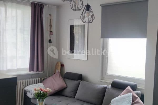 1 bedroom flat to rent, 33 m², Ronešova, Praha 1 bedroom flat to rent, 33 m², Ronešova, Praha