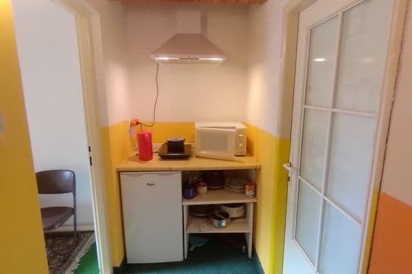 Studio flat to rent, 25 m², Husova, Pardubice, Pardubický Region Studio flat to rent, 25 m², Husova, Pardubice, Pardubický Region