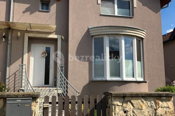 house to rent, 286 m², Habrová, Horoměřice house to rent, 286 m², Habrová, Horoměřice