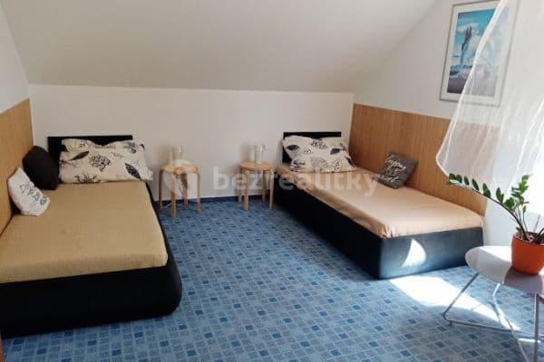 Studio flat to rent, 28 m², Díly, Rebešovice Studio flat to rent, 28 m², Díly, Rebešovice