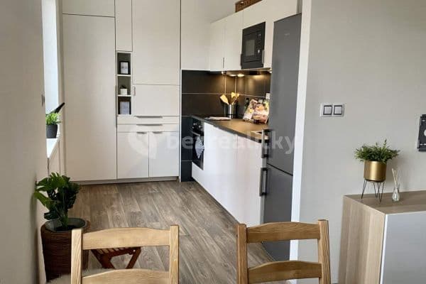 1 bedroom with open-plan kitchen flat to rent, 66 m², Na Královkách, Kuřim 1 bedroom with open-plan kitchen flat to rent, 66 m², Na Královkách, Kuřim