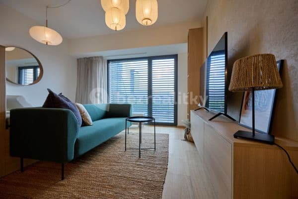 Studio flat to rent, 28 m², V Háji, Hlavní město Praha Studio flat to rent, 28 m², V Háji, Hlavní město Praha