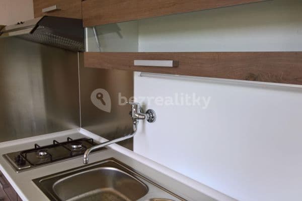 Studio flat to rent, 21 m², Heranova, Ústí nad Orlicí Studio flat to rent, 21 m², Heranova, Ústí nad Orlicí