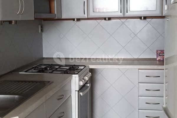 1 bedroom with open-plan kitchen flat to rent, 41 m², Zdiměřická, Praha 1 bedroom with open-plan kitchen flat to rent, 41 m², Zdiměřická, Praha