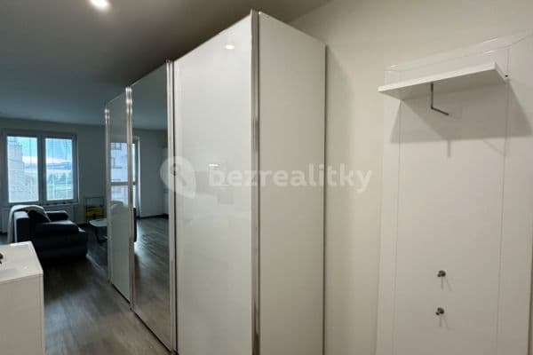 Studio flat to rent, 48 m², Bermanova, Hlavní město Praha Studio flat to rent, 48 m², Bermanova, Hlavní město Praha
