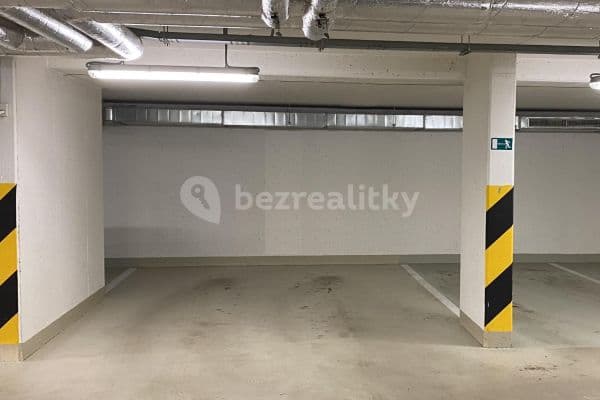 garage to rent, 20 m², Athénská, Praha garage to rent, 20 m², Athénská, Praha