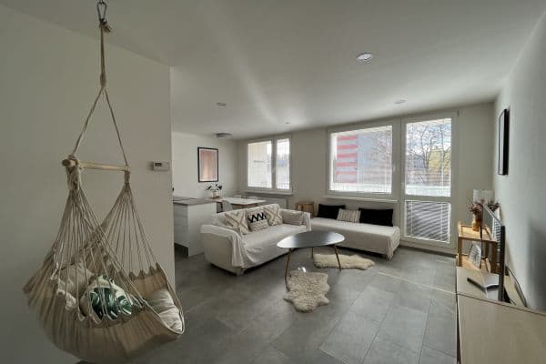 flat to rent, 88 m², Weberova, Praha flat to rent, 88 m², Weberova, Praha