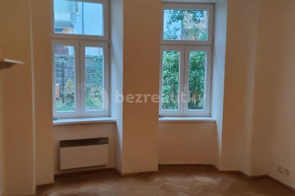2 bedroom flat to rent, 62 m², U Nikolajky, Praha 2 bedroom flat to rent, 62 m², U Nikolajky, Praha