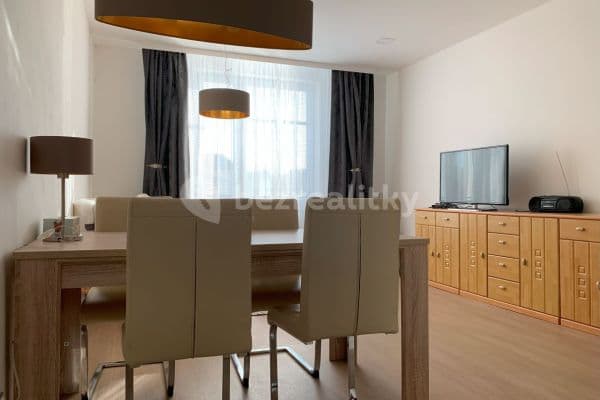 1 bedroom with open-plan kitchen flat to rent, 60 m², Cyrila Boudy, Kladno 1 bedroom with open-plan kitchen flat to rent, 60 m², Cyrila Boudy, Kladno