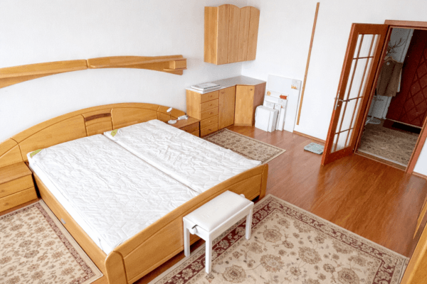 1 bedroom with open-plan kitchen flat to rent, 72 m², Jírova, Brno 1 bedroom with open-plan kitchen flat to rent, 72 m², Jírova, Brno