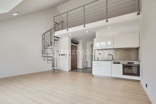 2 bedroom with open-plan kitchen flat to rent, 74 m², Podplukovníka Sochora, Praha 2 bedroom with open-plan kitchen flat to rent, 74 m², Podplukovníka Sochora, Praha