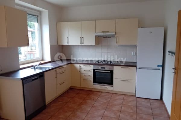 3 bedroom with open-plan kitchen flat to rent, 90 m², Otovická, Praha 3 bedroom with open-plan kitchen flat to rent, 90 m², Otovická, Praha