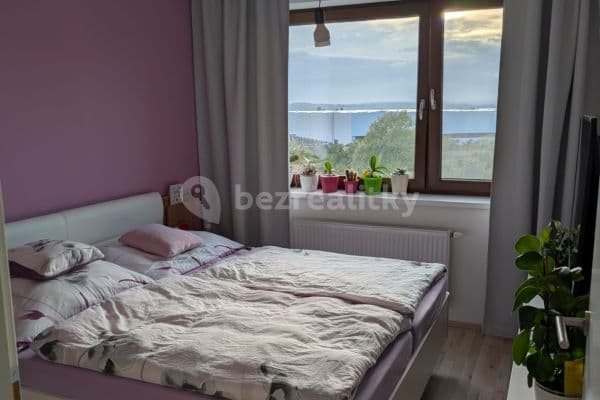 1 bedroom with open-plan kitchen flat to rent, 64 m², Kigginsova, Brno 1 bedroom with open-plan kitchen flat to rent, 64 m², Kigginsova, Brno