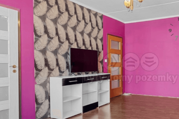 2 bedroom flat to rent, 65 m², Krupka 2 bedroom flat to rent, 65 m², Krupka