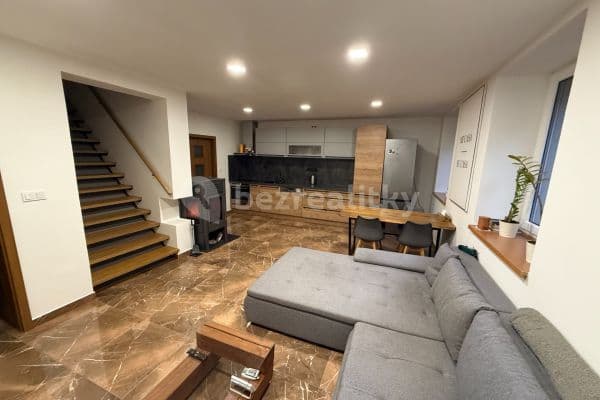 2 bedroom with open-plan kitchen flat to rent, 104 m², Telnice 2 bedroom with open-plan kitchen flat to rent, 104 m², Telnice