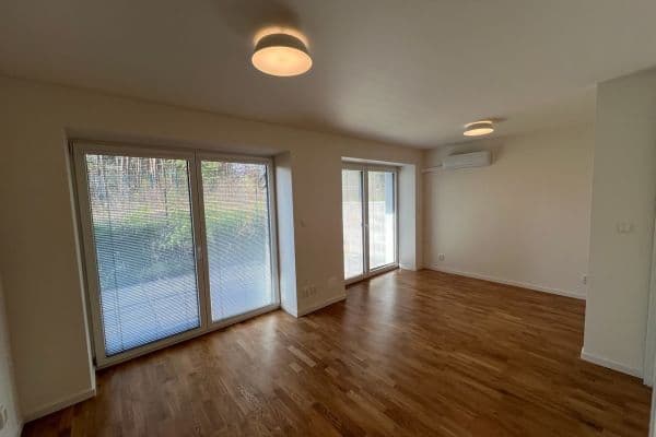 Studio flat to rent, 31 m², Hornická, Dubňany Studio flat to rent, 31 m², Hornická, Dubňany