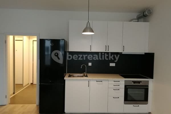 Studio flat to rent, 34 m², Saarinenova, Praha Studio flat to rent, 34 m², Saarinenova, Praha