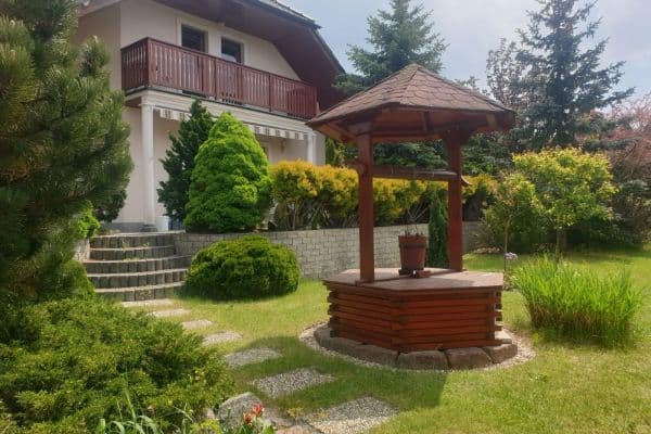 2 bedroom with open-plan kitchen flat to rent, 75 m², U Pošty, Zvole 2 bedroom with open-plan kitchen flat to rent, 75 m², U Pošty, Zvole