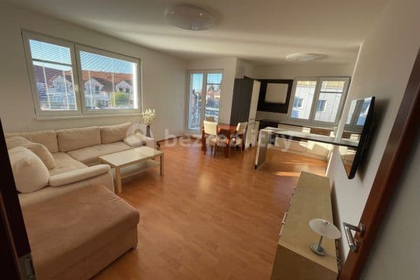 1 bedroom with open-plan kitchen flat to rent, 59 m², Žampiónová, Praha 1 bedroom with open-plan kitchen flat to rent, 59 m², Žampiónová, Praha