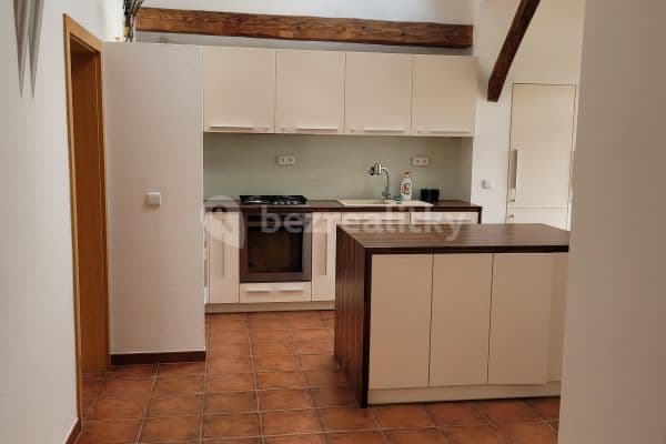4 bedroom flat to rent, 230 m², Hlinky, Brno 4 bedroom flat to rent, 230 m², Hlinky, Brno