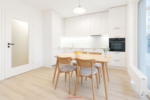 2 bedroom with open-plan kitchen flat to rent, 82 m², U Pergamenky, 2 bedroom with open-plan kitchen flat to rent, 82 m², U Pergamenky,