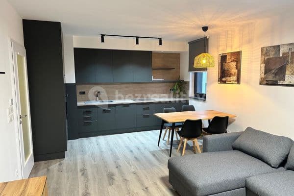 2 bedroom with open-plan kitchen flat to rent, 74 m², Olgy Havlové, Hlavní město Praha 2 bedroom with open-plan kitchen flat to rent, 74 m², Olgy Havlové, Hlavní město Praha