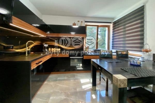 2 bedroom with open-plan kitchen flat for sale, 94 m², Ostrava 2 bedroom with open-plan kitchen flat for sale, 94 m², Ostrava
