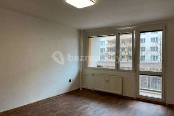 Studio flat to rent, 32 m², Palackého třída, Pardubice, Pardubický Region Studio flat to rent, 32 m², Palackého třída, Pardubice, Pardubický Region