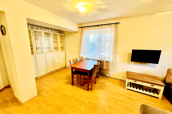 2 bedroom flat to rent, 50 m², Lovinského, Bratislava 2 bedroom flat to rent, 50 m², Lovinského, Bratislava